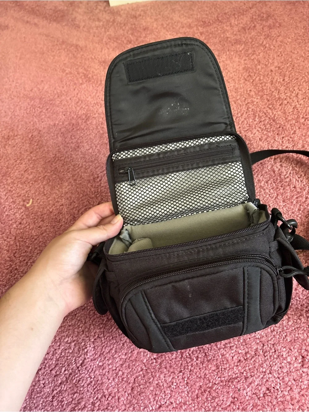 Lowepro edit 110 camera bag